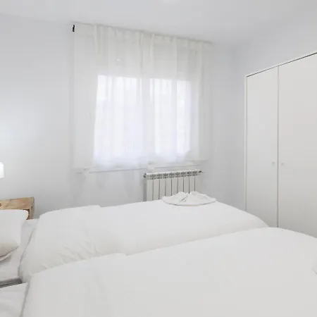 Apartment Matarolux25 *